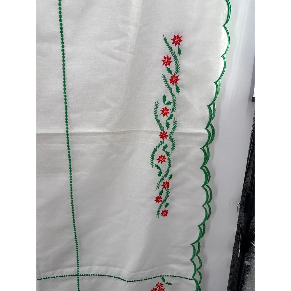 Tablecloth‎ Placemat Napkin Coaster Poinsettia Christmas Embroidered Scallop